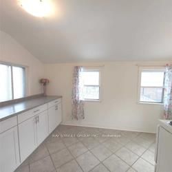 263 Wright Ave Property Photo 13