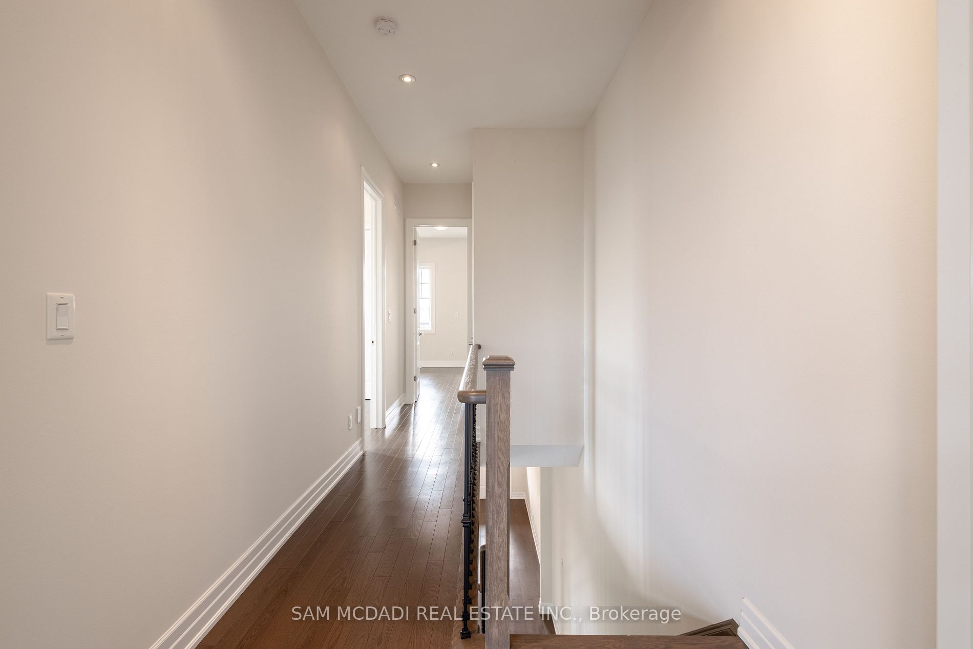 124a Church St N Property Photo 11