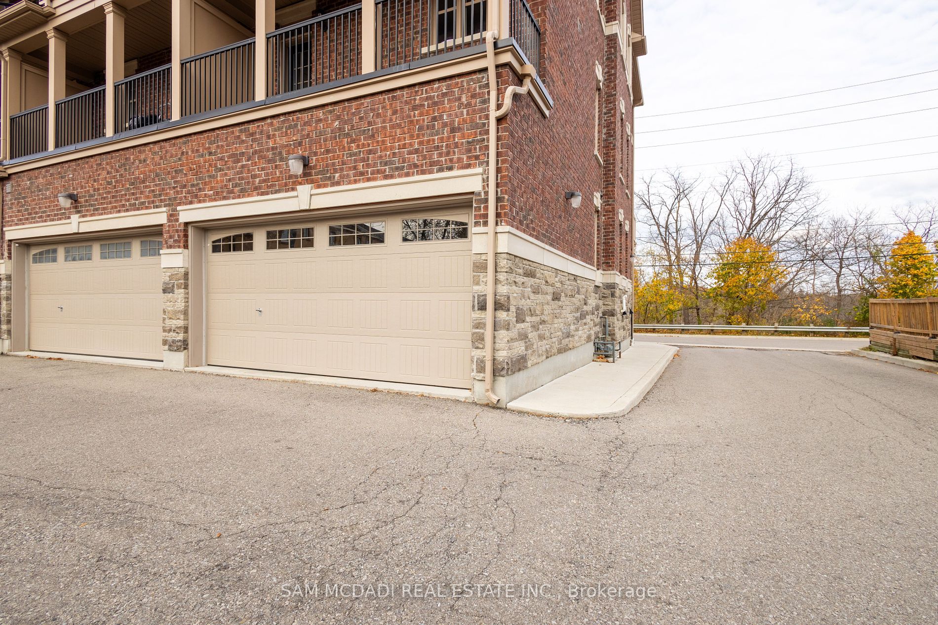 124a Church St N Property Photo 27
