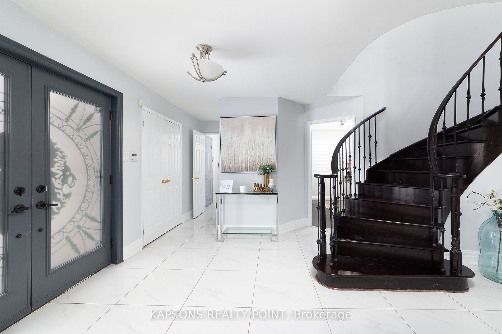 36 Livery Way Property Photo 4