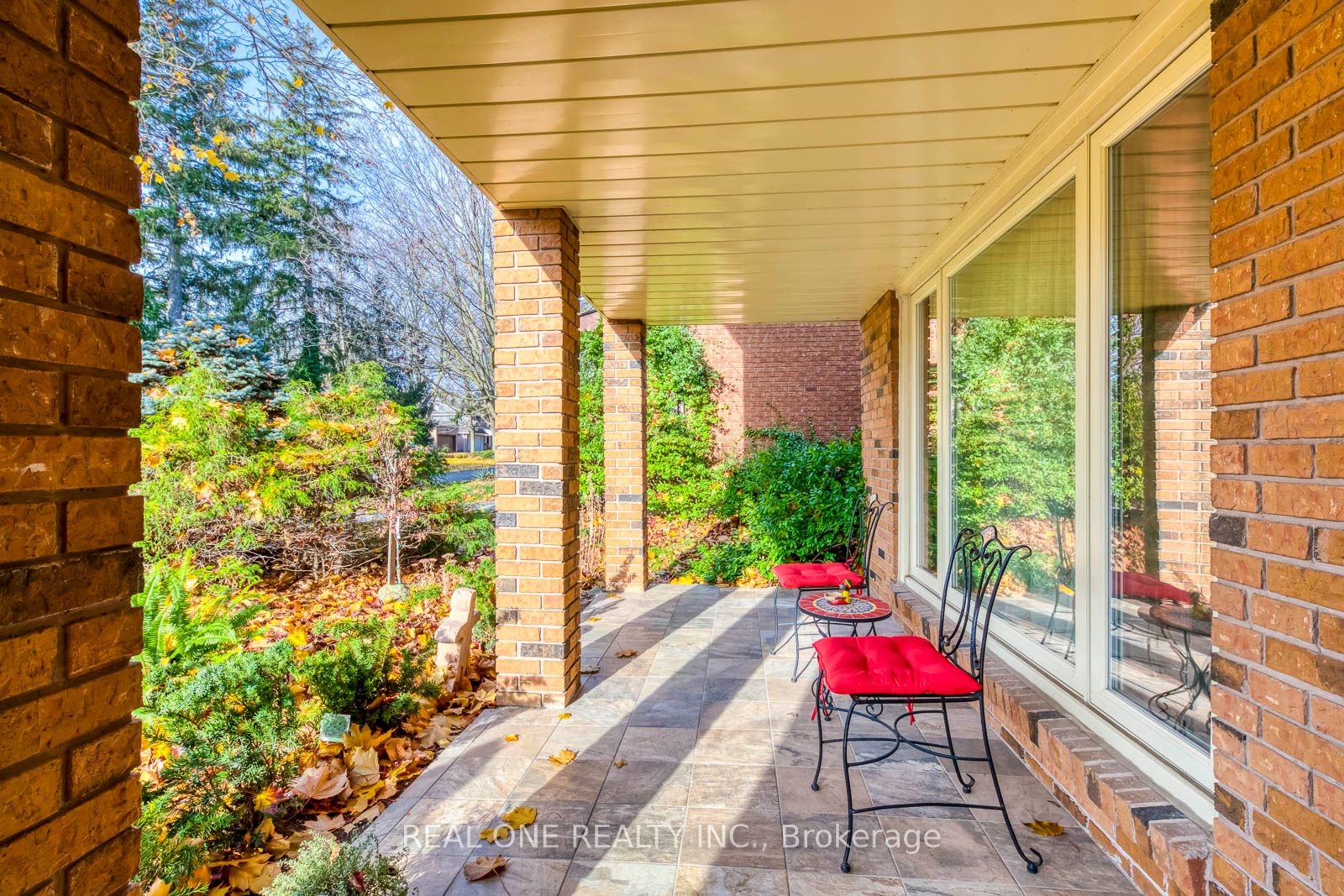 27 Arkendo Dr Property Photo 3