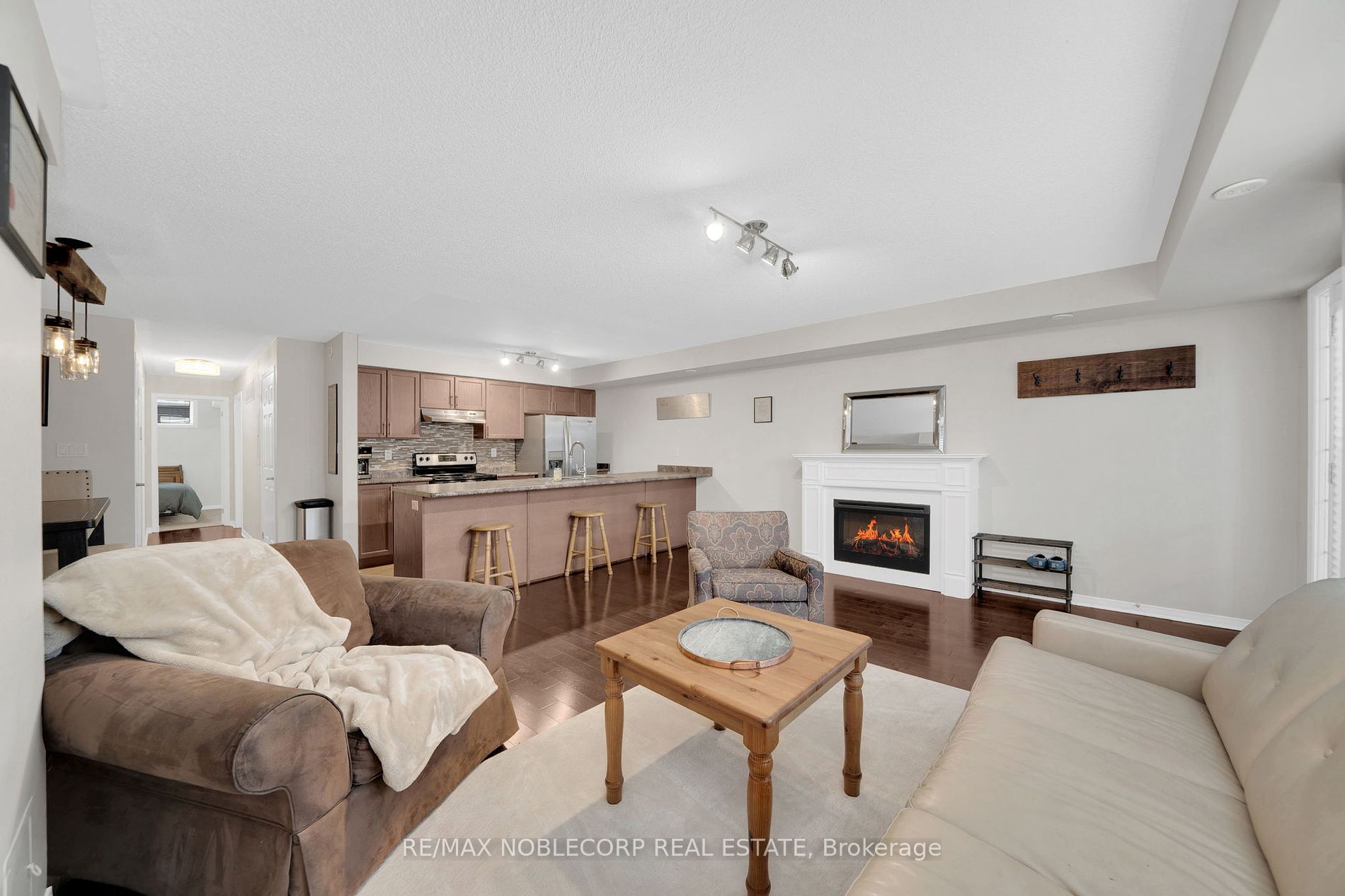 5 Armstrong St 4 Property Photo 13