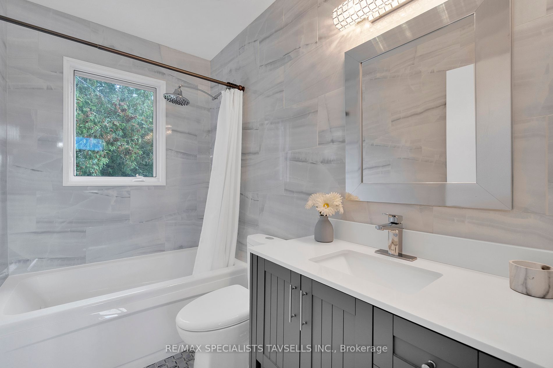 923 Caledon E Garafraxa Rd Property Photo 10