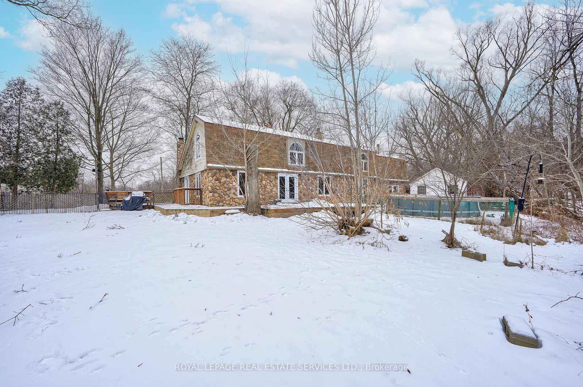 8227 Creditview Rd Property Photo 25