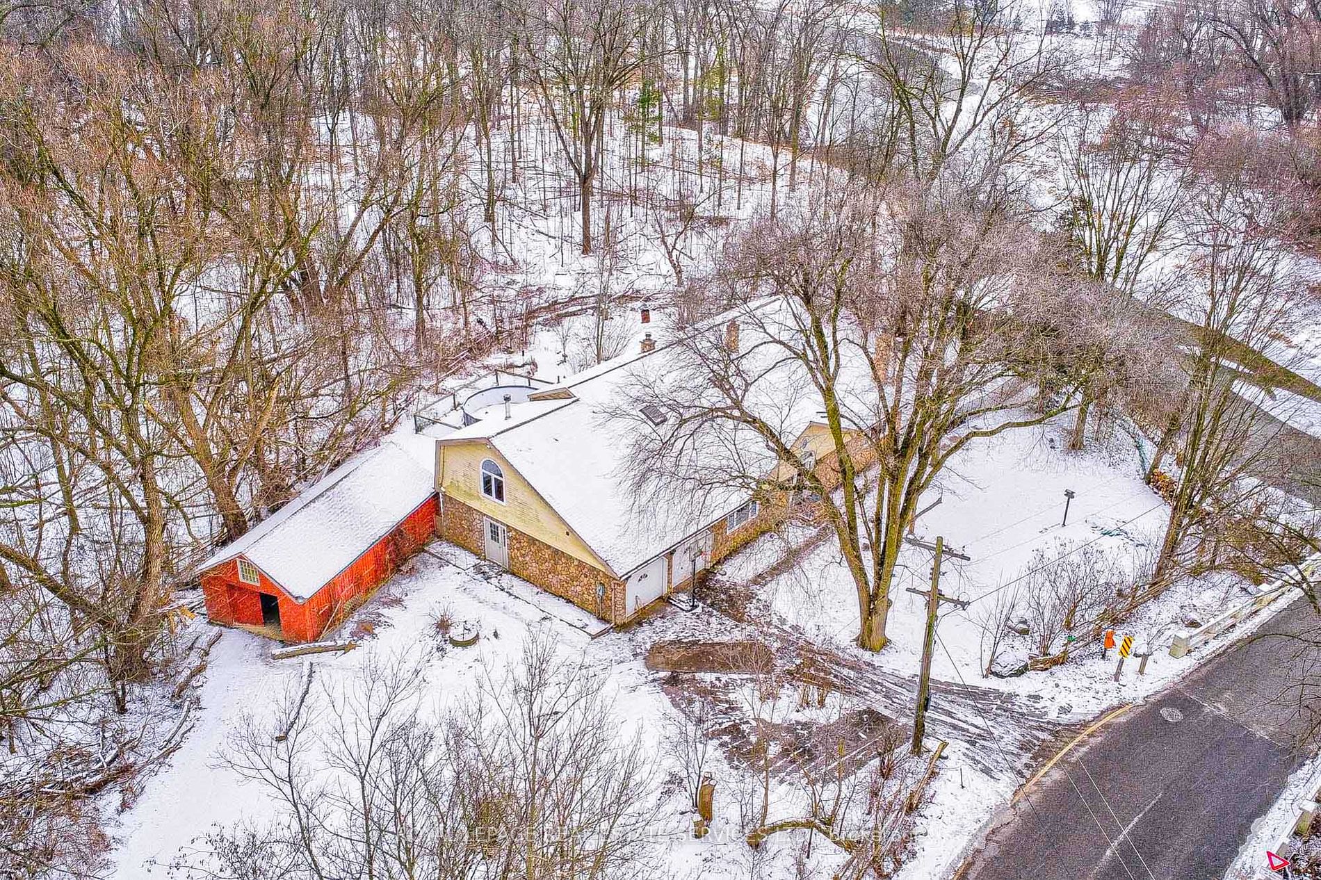 8227 Creditview Rd Property Photo 29