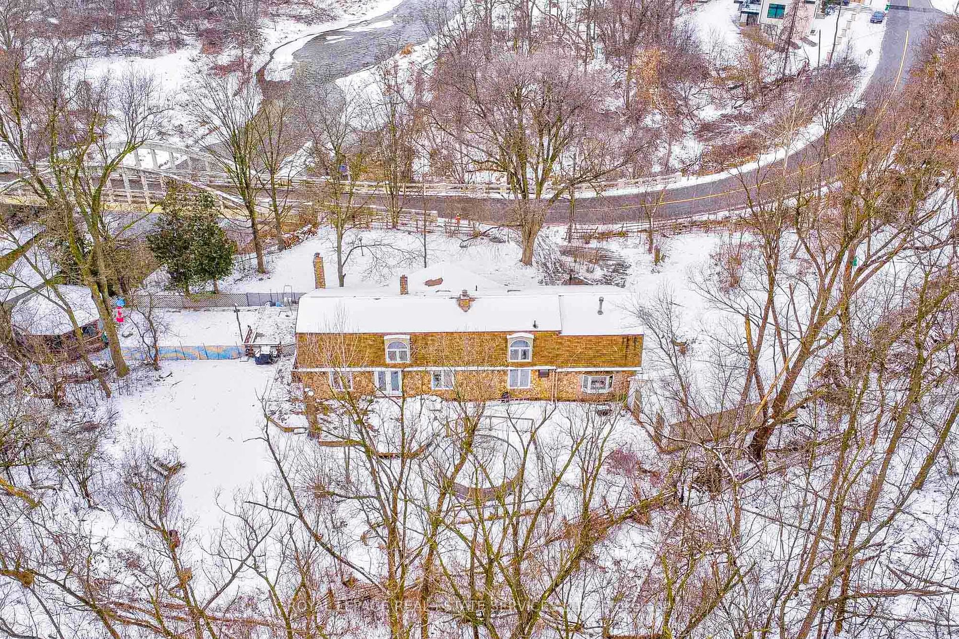 8227 Creditview Rd Property Photo 30