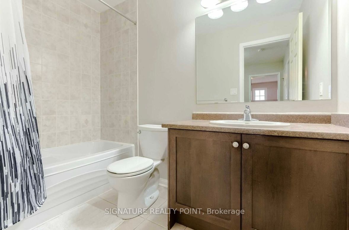 639 Speyer Circ Property Photo 10