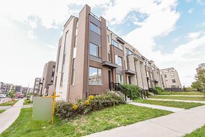 2 Sarah Jackson Cres Property Photo 2
