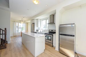 2 Sarah Jackson Cres Property Photo 10