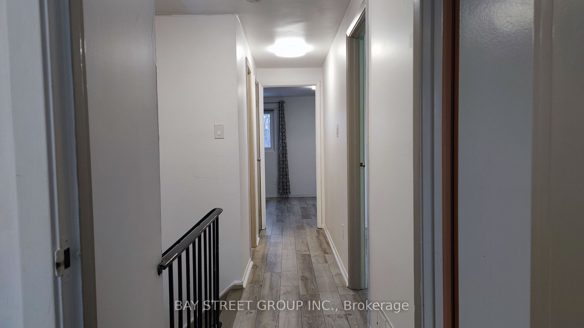 1244 Consort Cres Property Photo 17