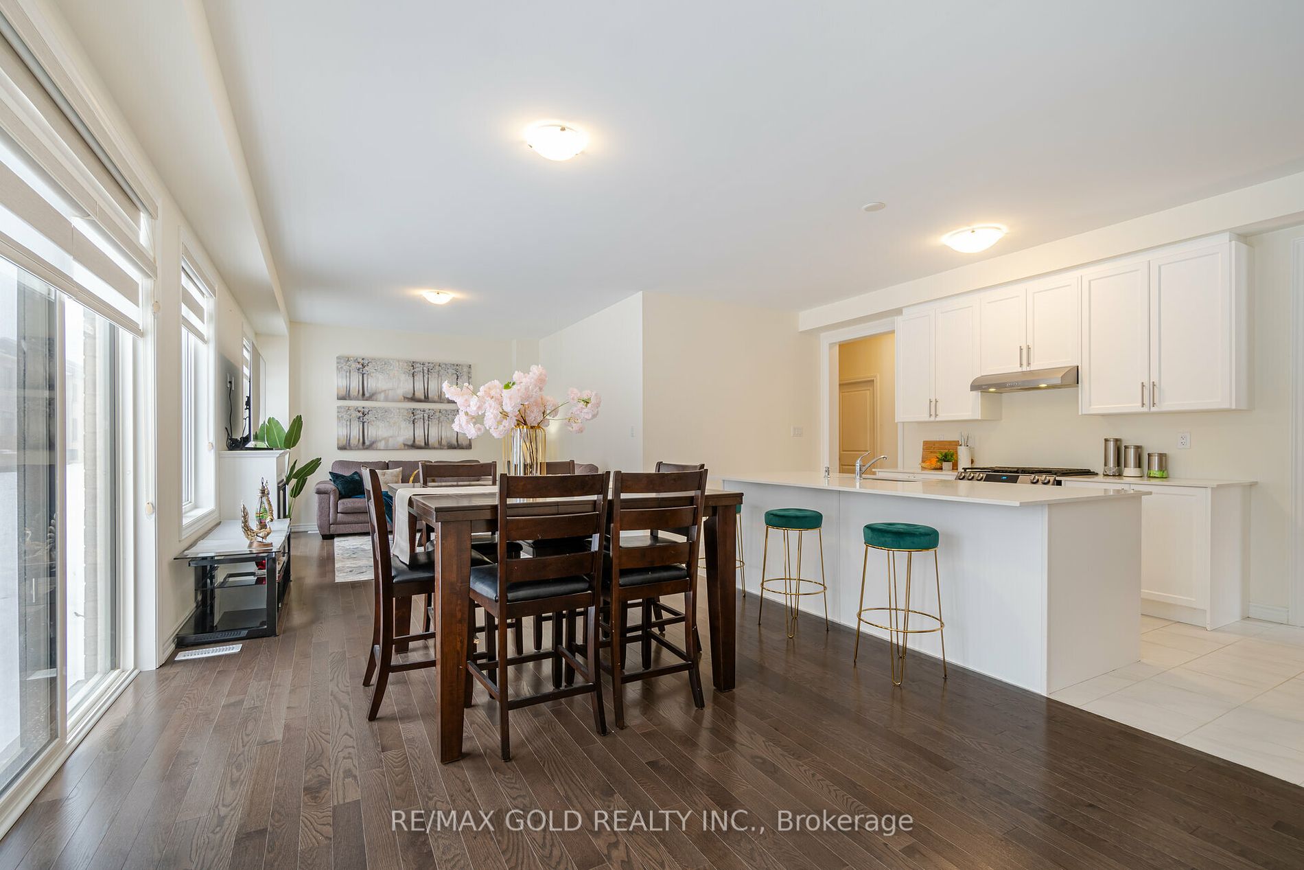 20 Fuller St Property Photo 11