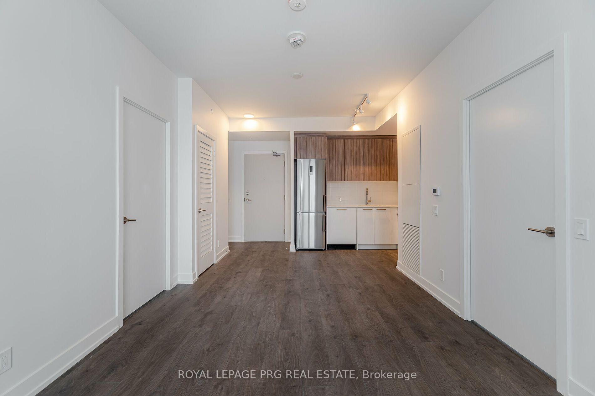 225 Veterans Dr 507 Property Photo 20