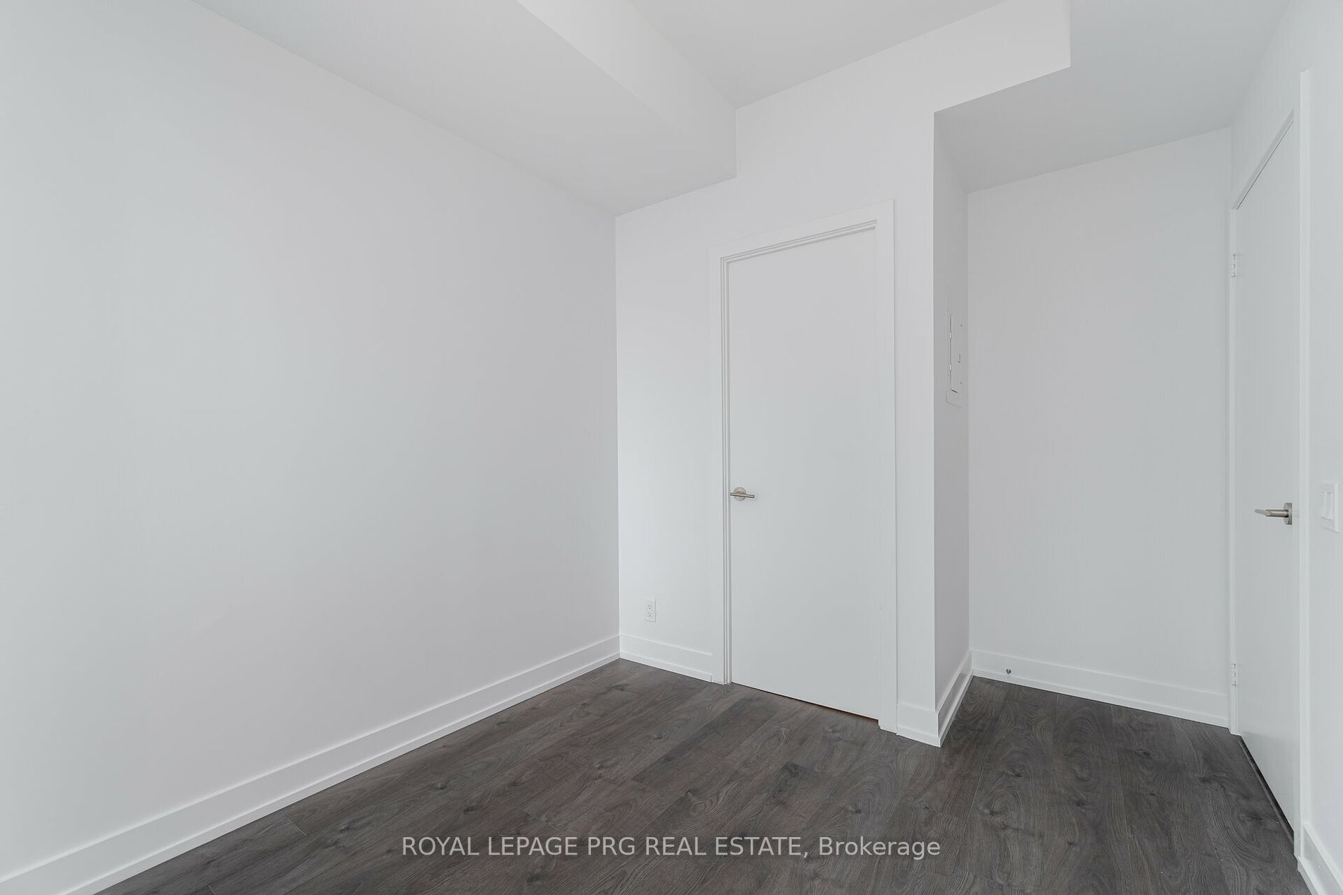 225 Veterans Dr 507 Property Photo 25