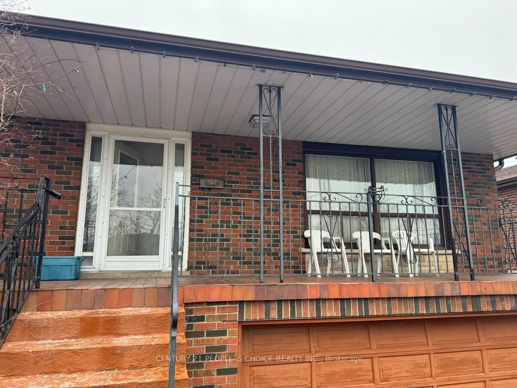 7600 Middleshire Dr Property Photo 1