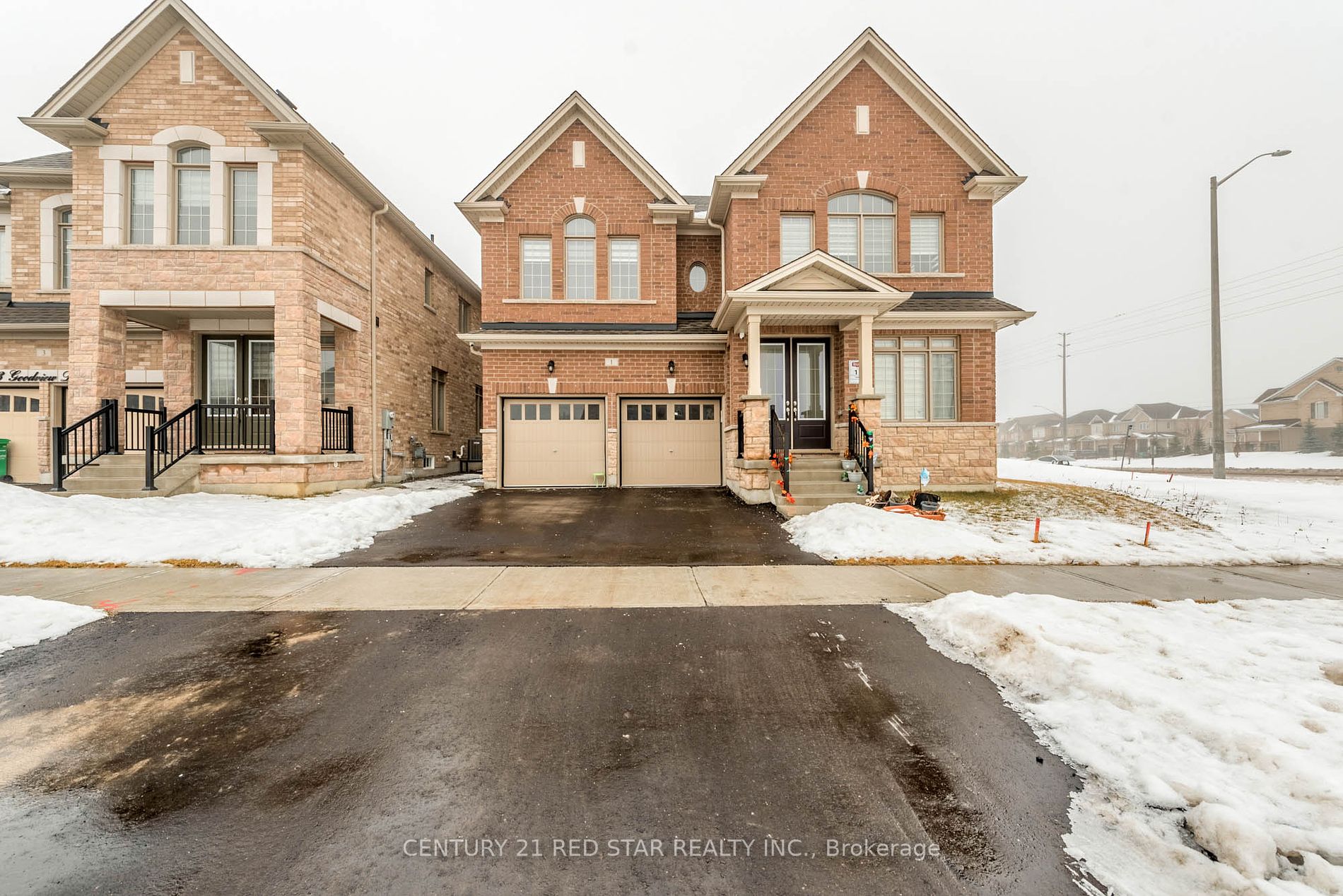 1 Goodview Dr Property Photo 1
