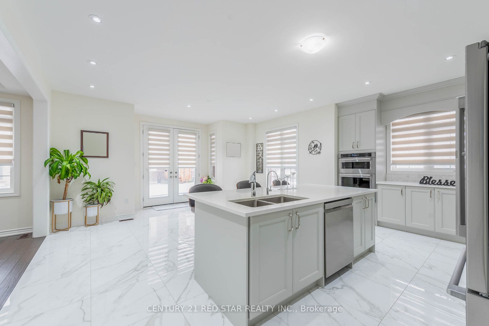 1 Goodview Dr Property Photo 10