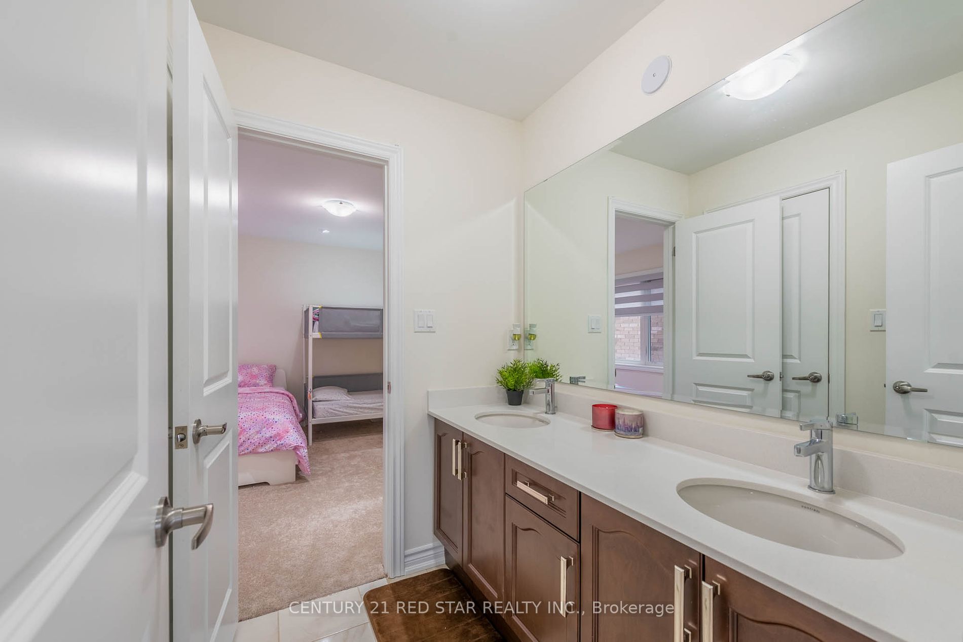 1 Goodview Dr Property Photo 25