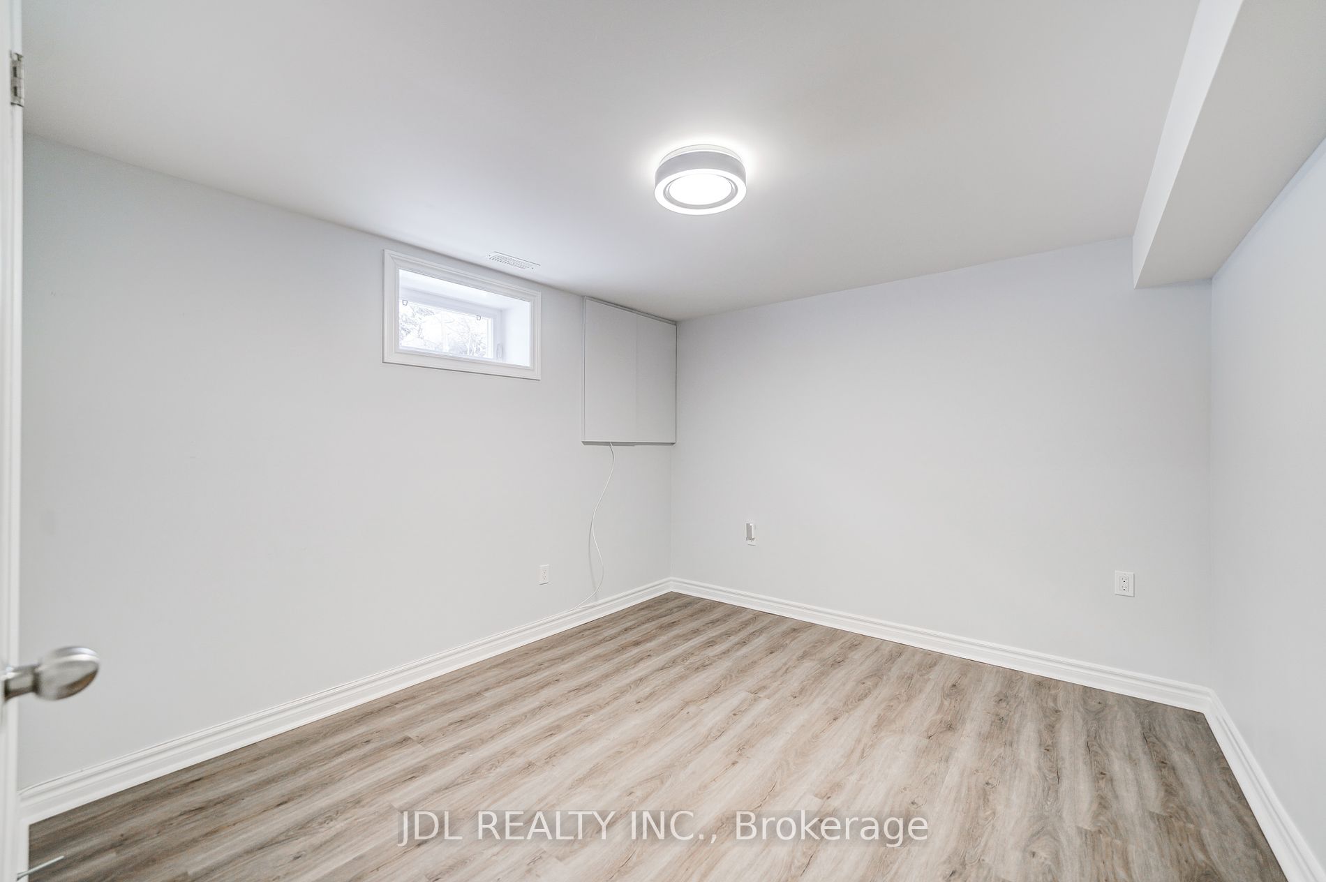 408 Sandmere Pl Property Photo 16