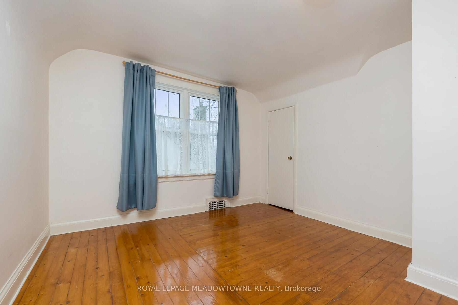 16 Charles St Property Photo 25