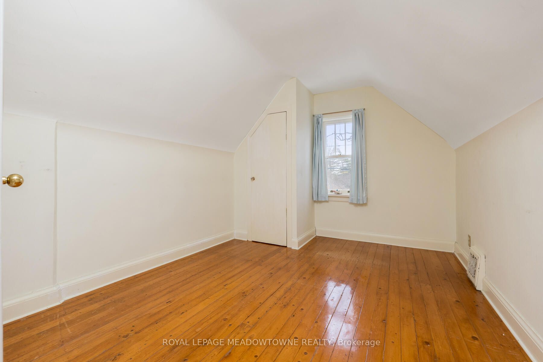 16 Charles St Property Photo 27