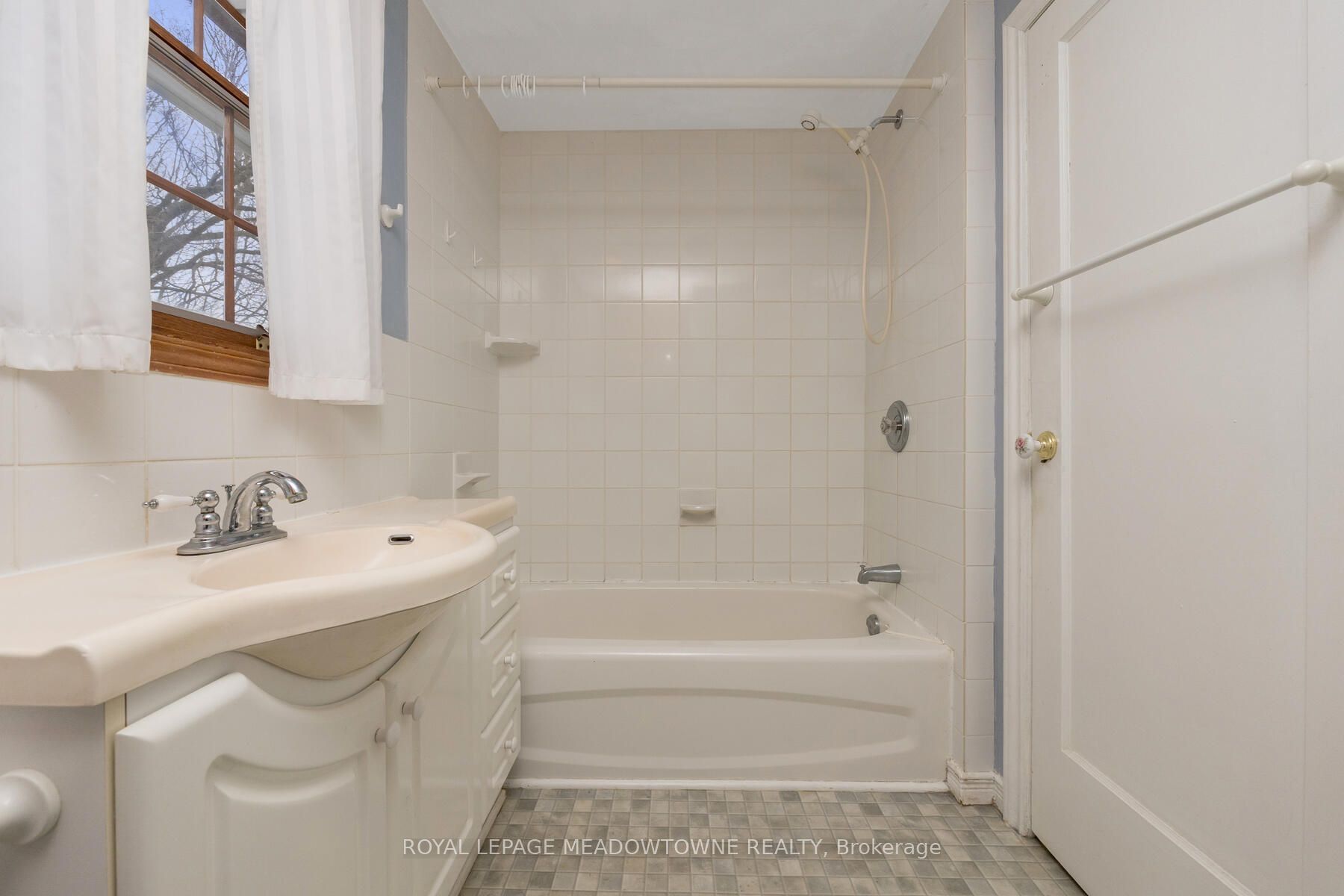 16 Charles St Property Photo 29