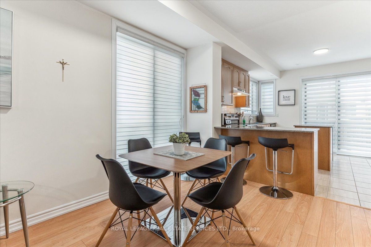 389 The Westway Property Photo 6