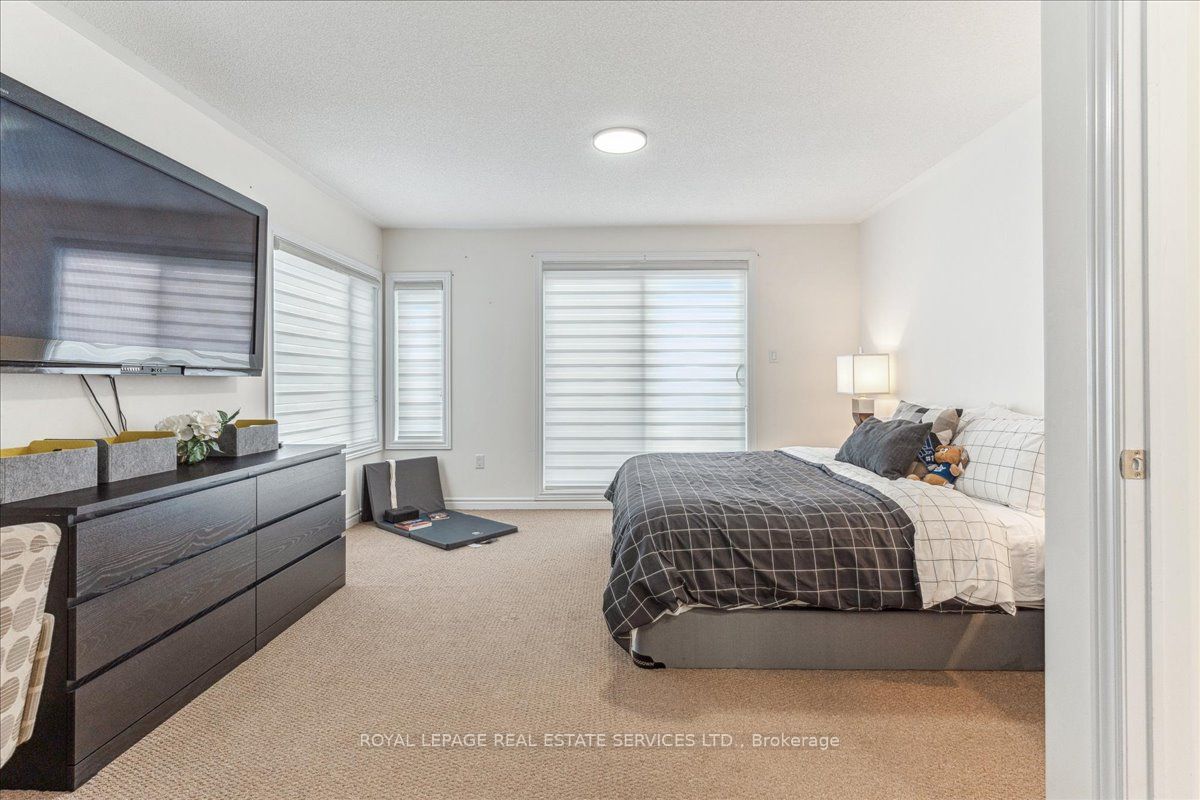 389 The Westway Property Photo 20