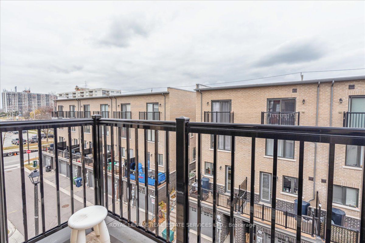 389 The Westway Property Photo 26
