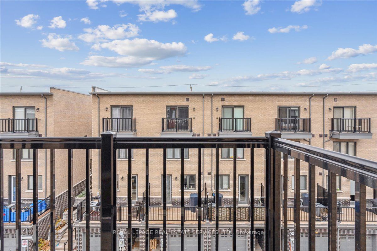 389 The Westway Property Photo 27