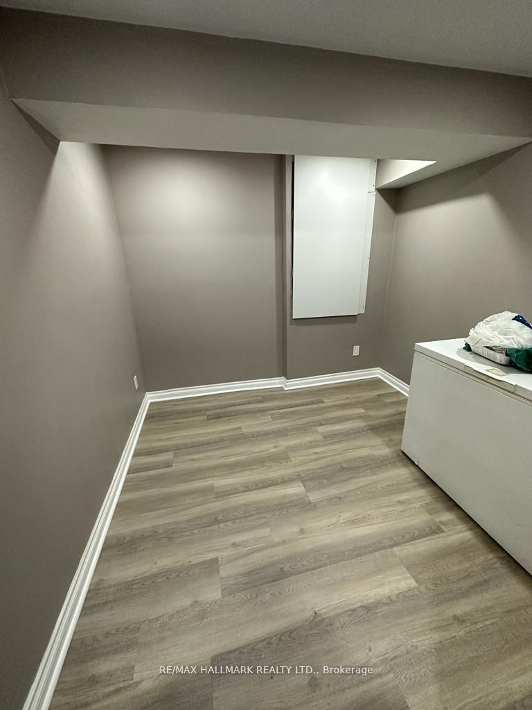 16 Angelgate Rd Property Photo 4