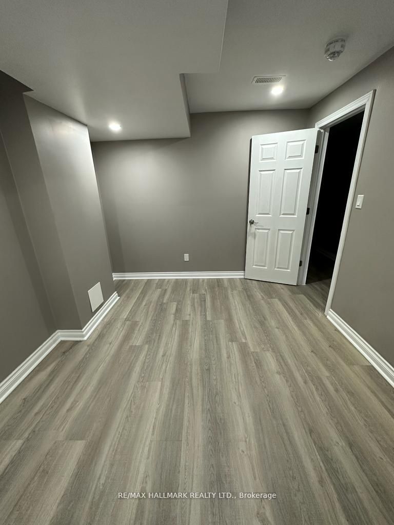 16 Angelgate Rd Property Photo 5