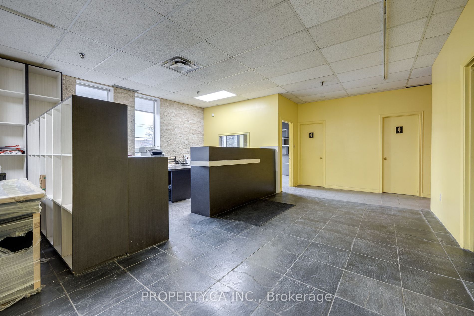 375 Norfinch Dr Property Photo 21