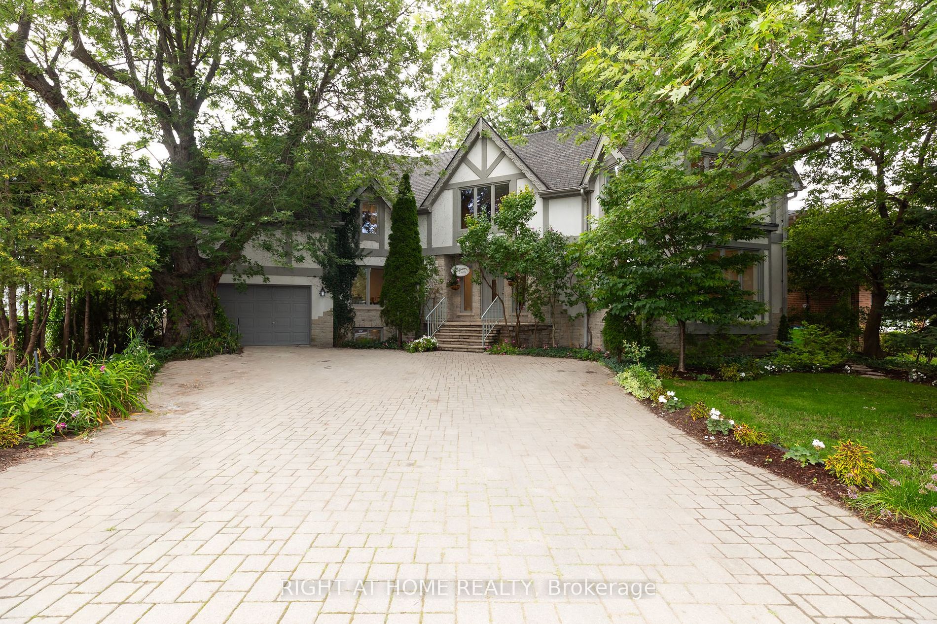 61 Melbert Rd Property Photo 1