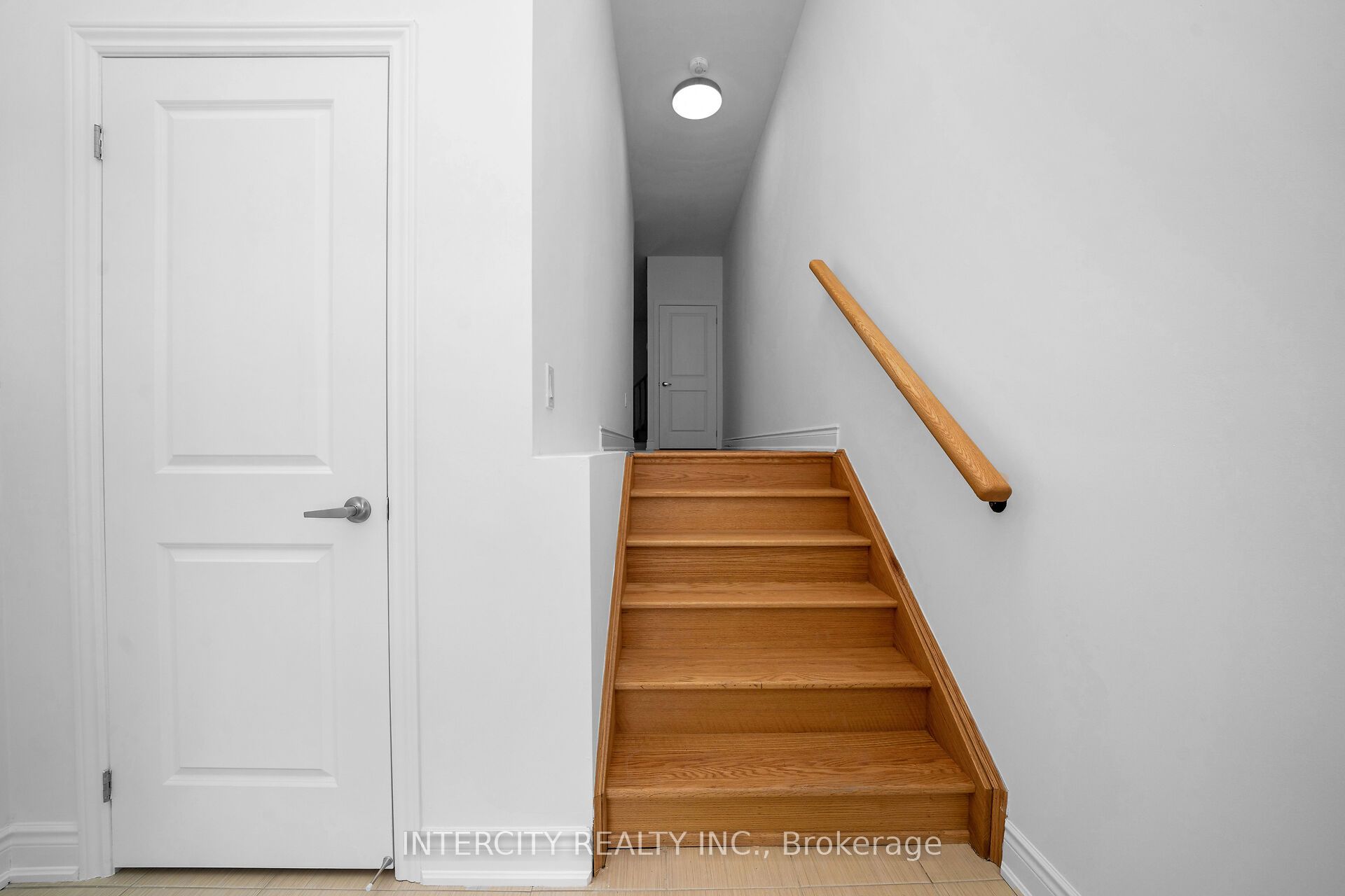 20 Tarmola Park Court Property Photo 4