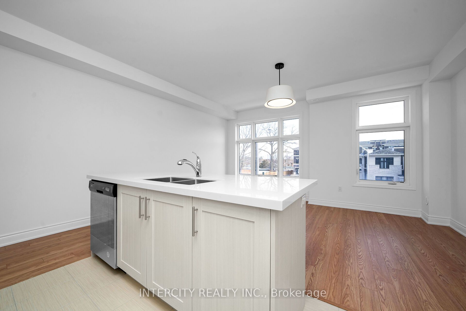 20 Tarmola Park Court Property Photo 15