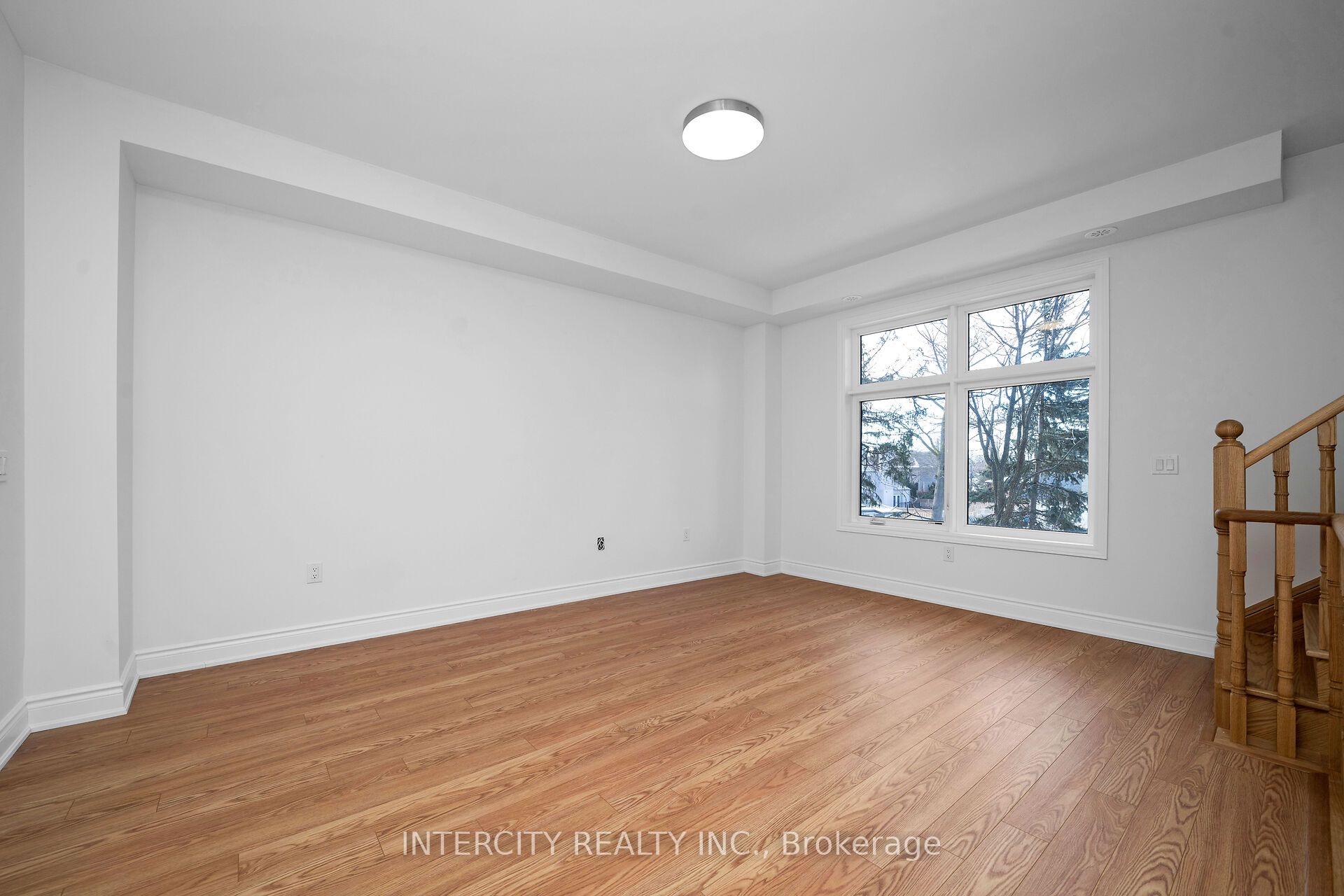 20 Tarmola Park Court Property Photo 17