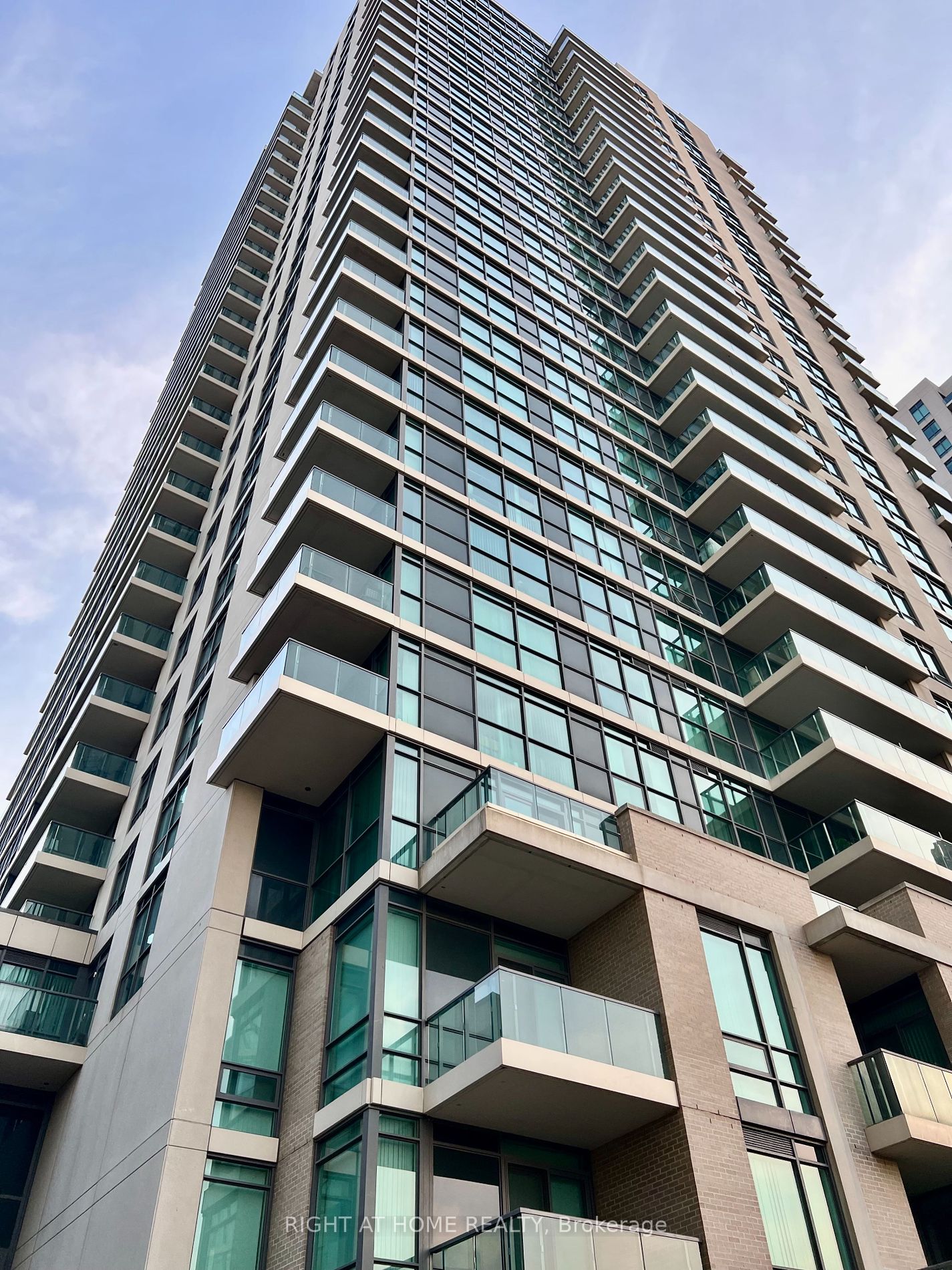 215 Sherway Gardens Rd 502 Property Photo 1