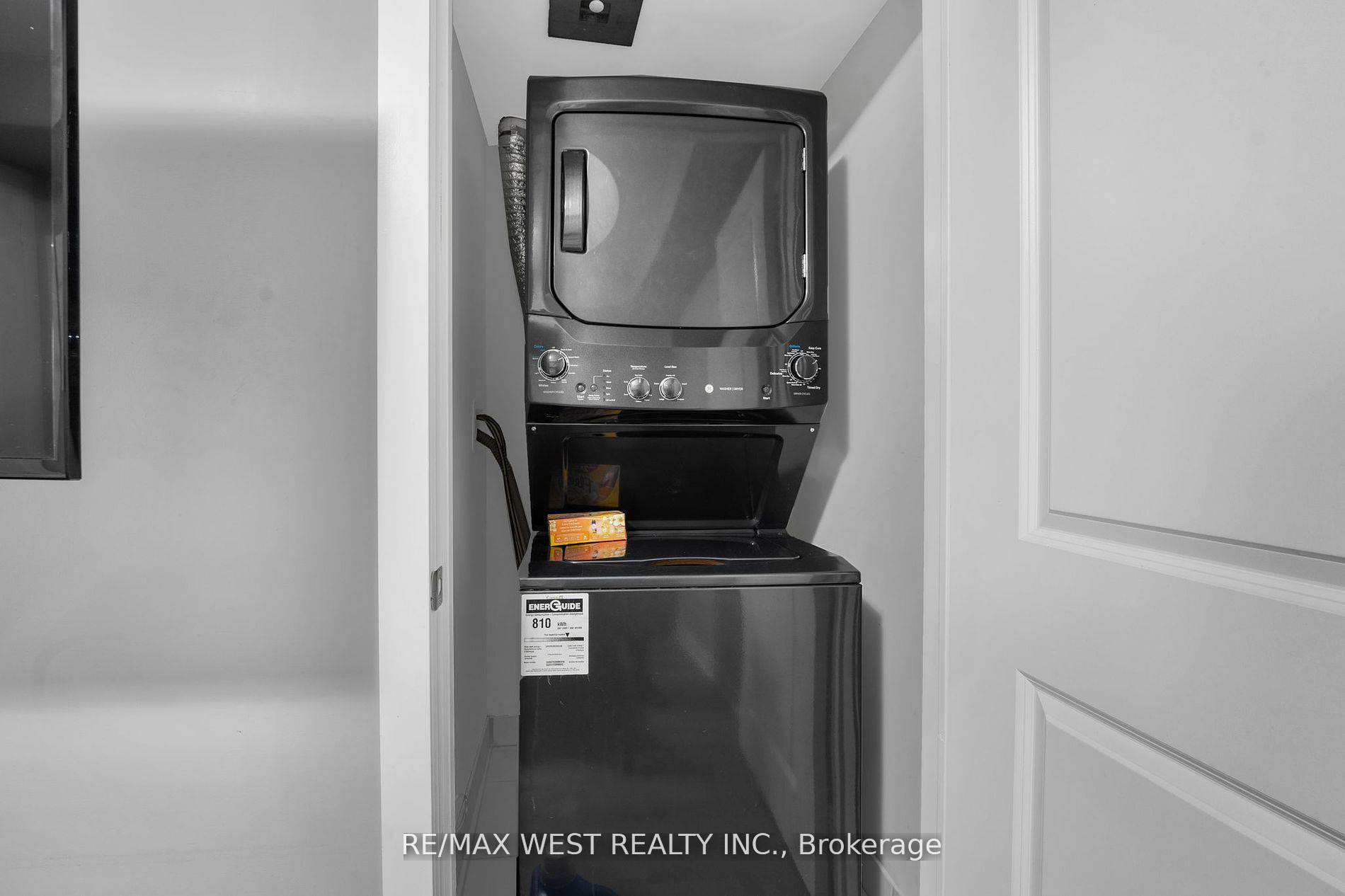 2315 Sheppard Ave W 13 Property Photo 13