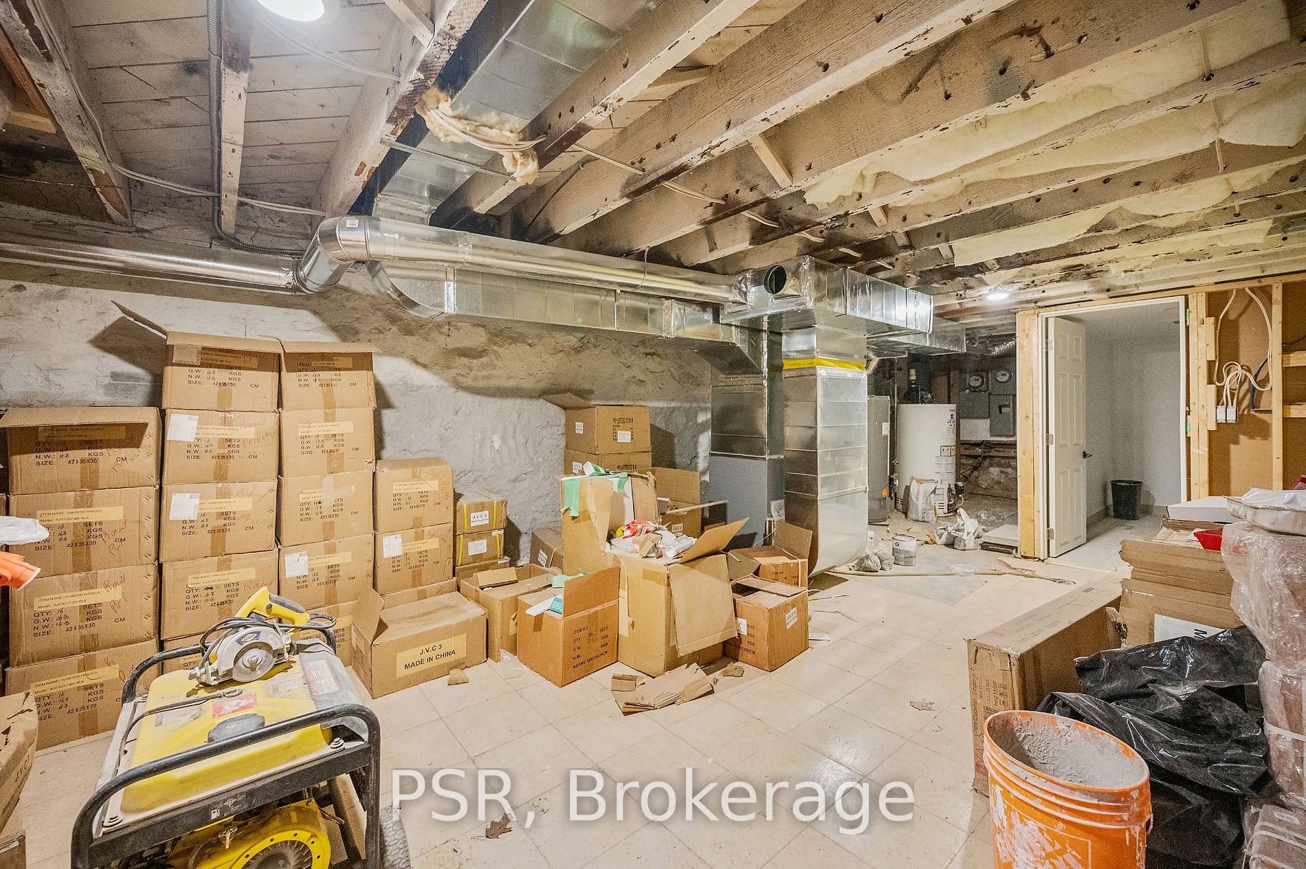 1742 St. Clair Ave W Property Photo 10