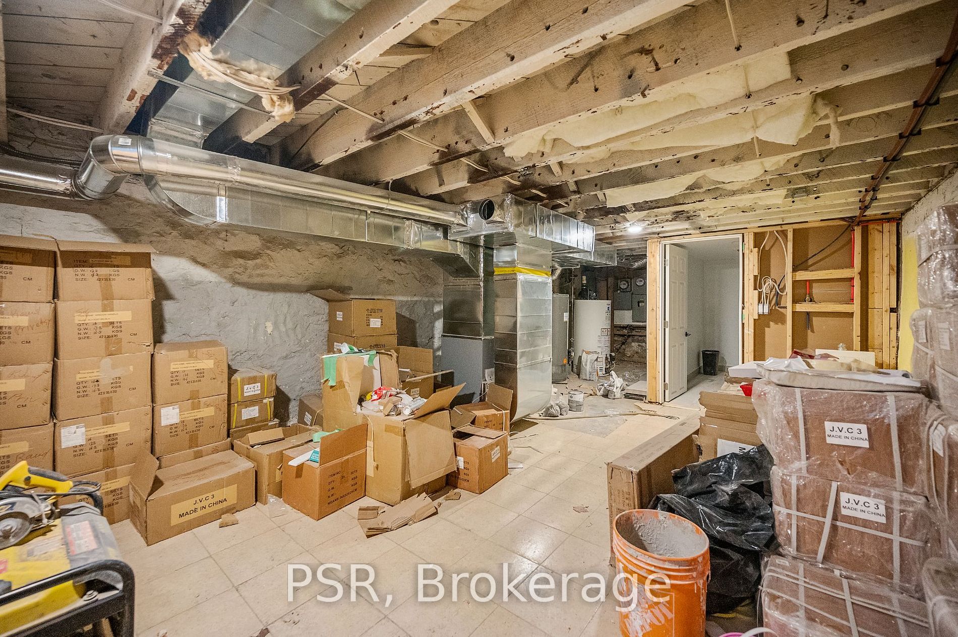 1742 St. Clair Ave W Property Photo 11