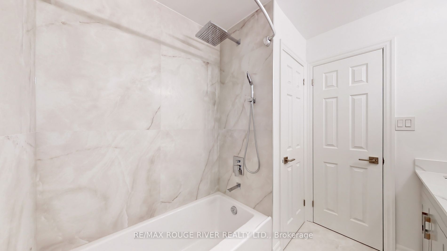 106 Picaro Dr Property Photo 23