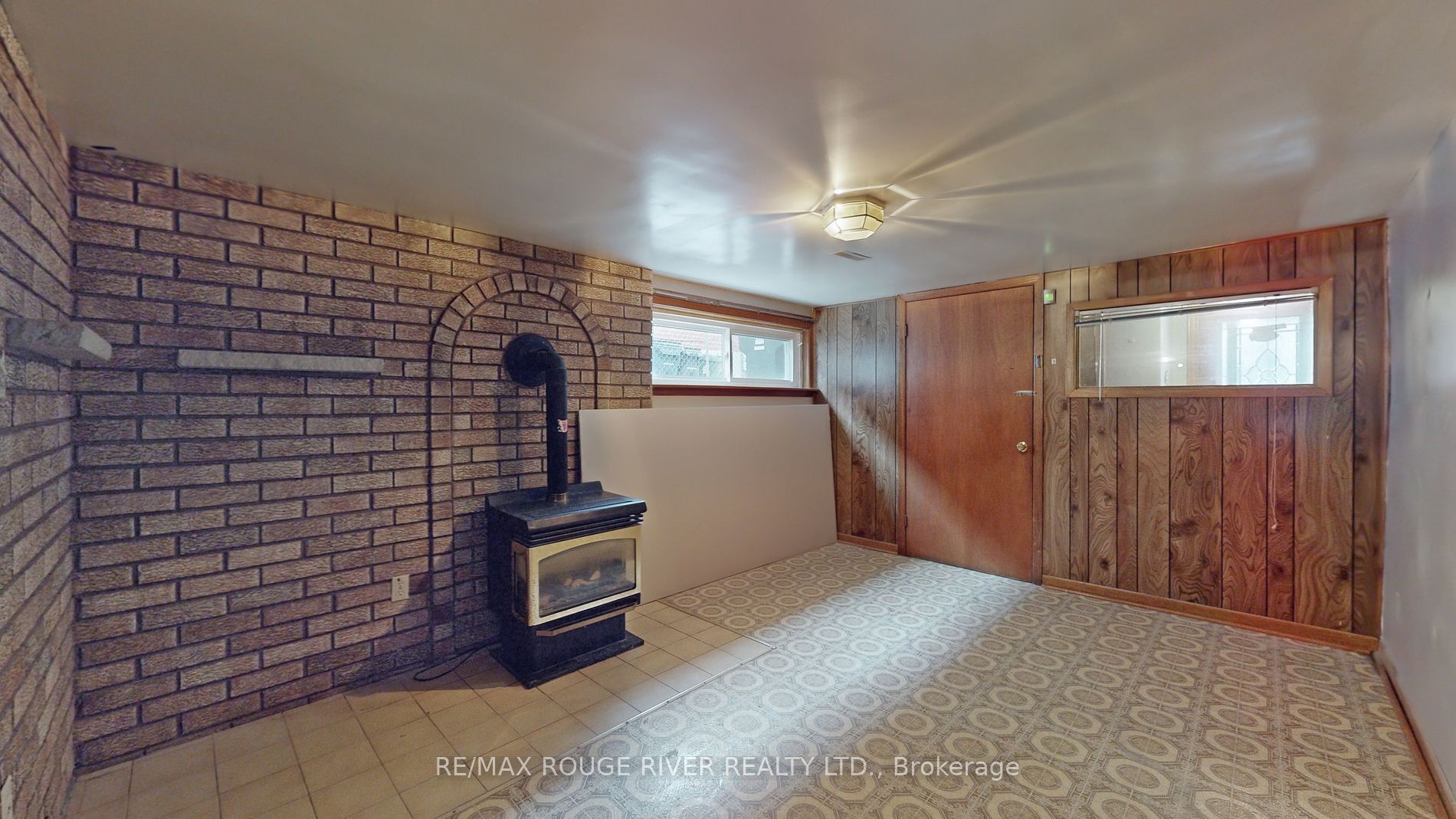 106 Picaro Dr Property Photo 30