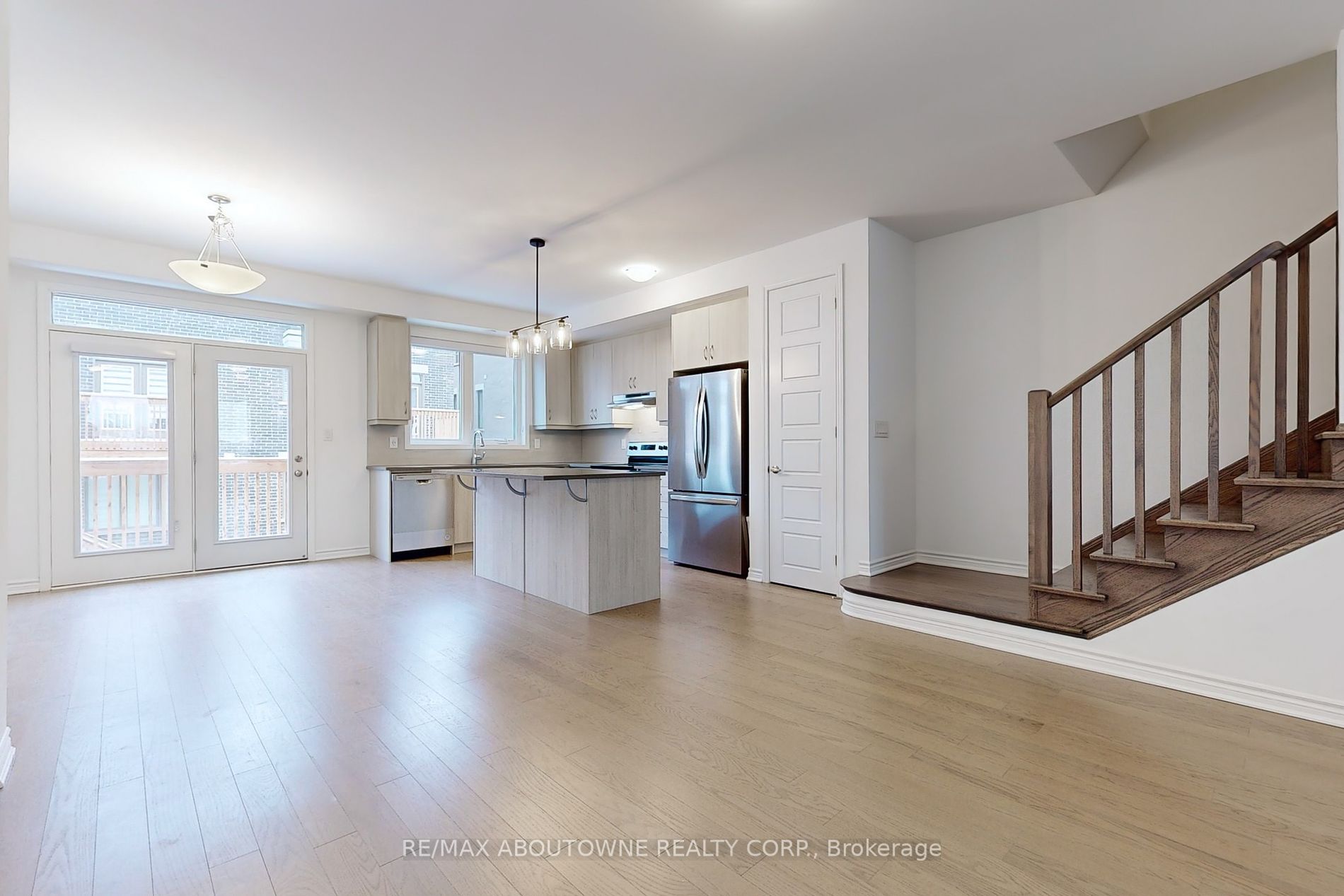 1397 Shevchenko Blvd Property Photo 3