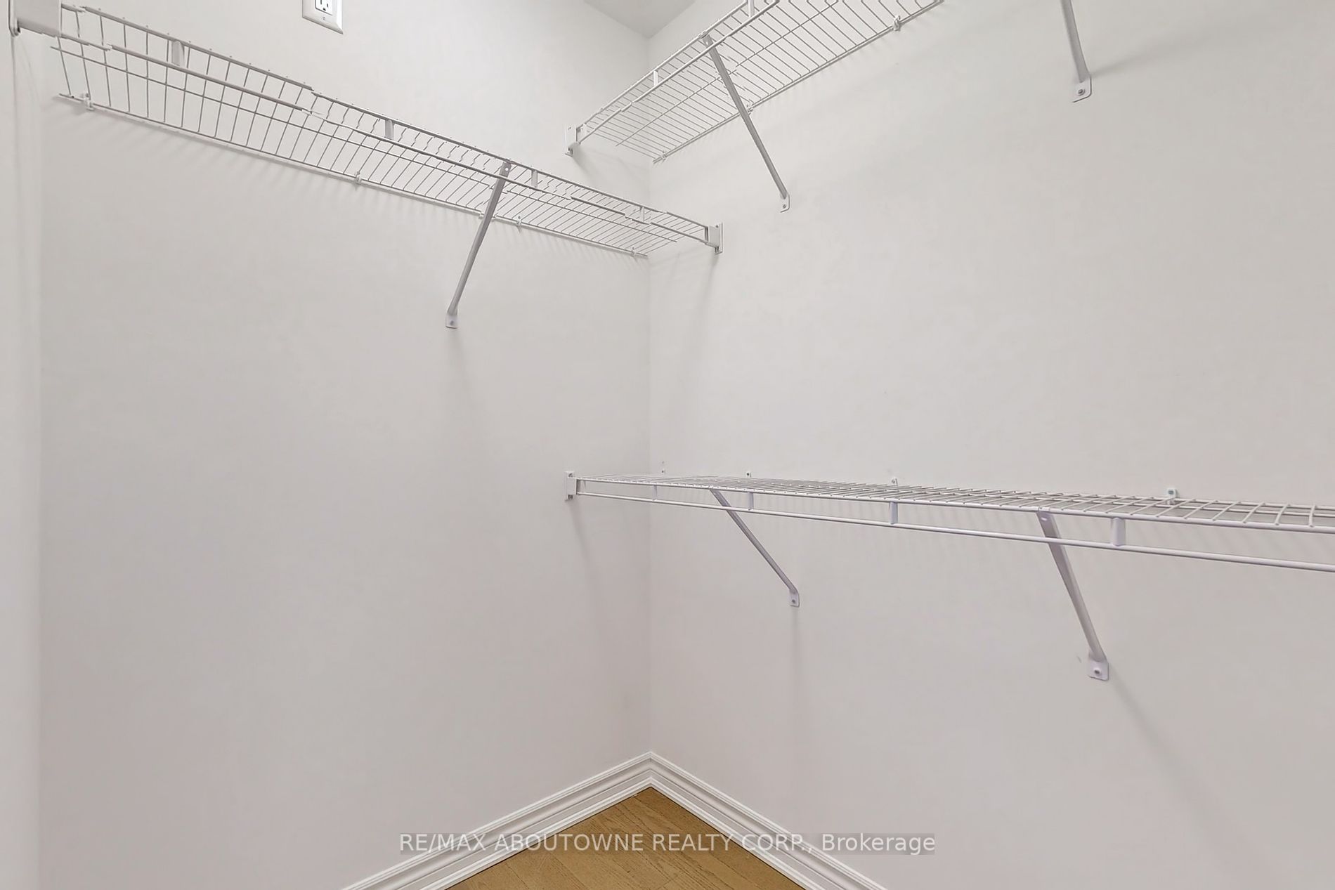 1397 Shevchenko Blvd Property Photo 19