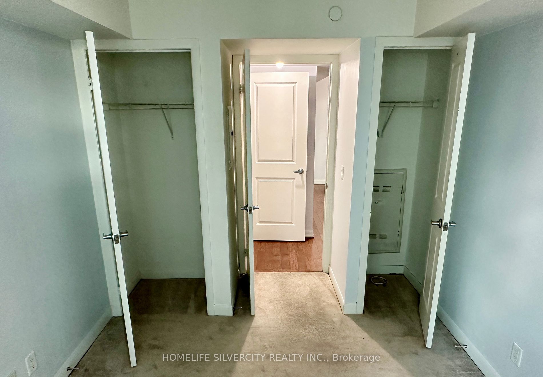215 Sherway Gardens Rd 606 Property Photo 11