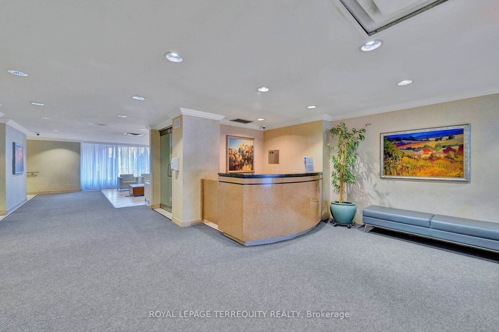 61 Richview Rd 2 Property Photo 2