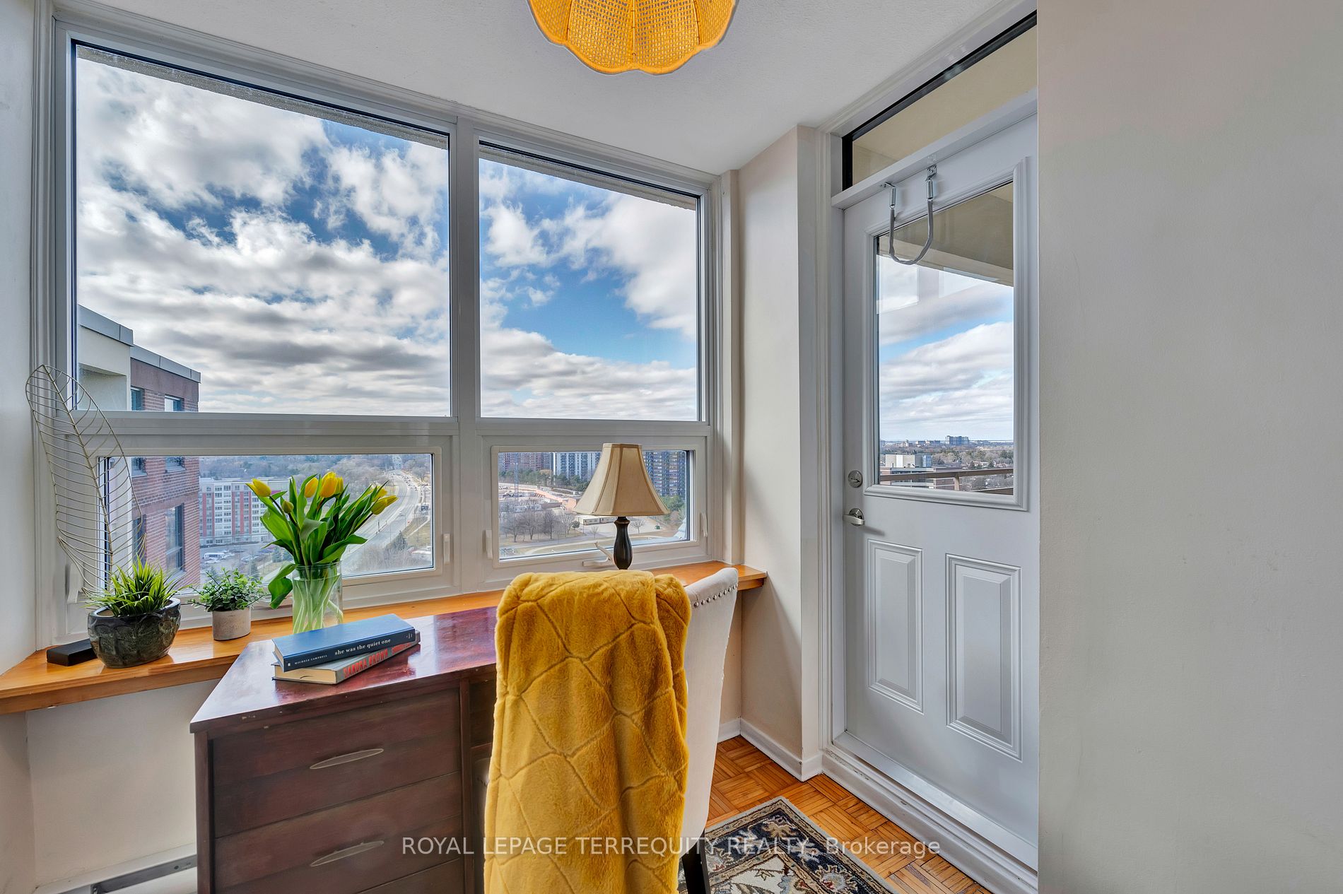 61 Richview Rd 2 Property Photo 10
