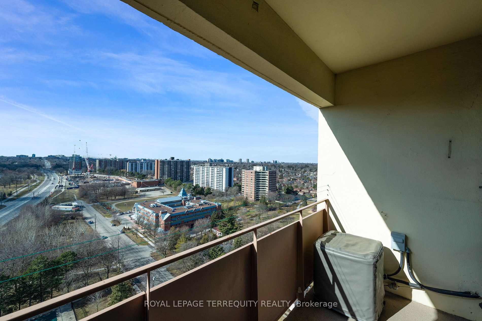 61 Richview Rd 2 Property Photo 11