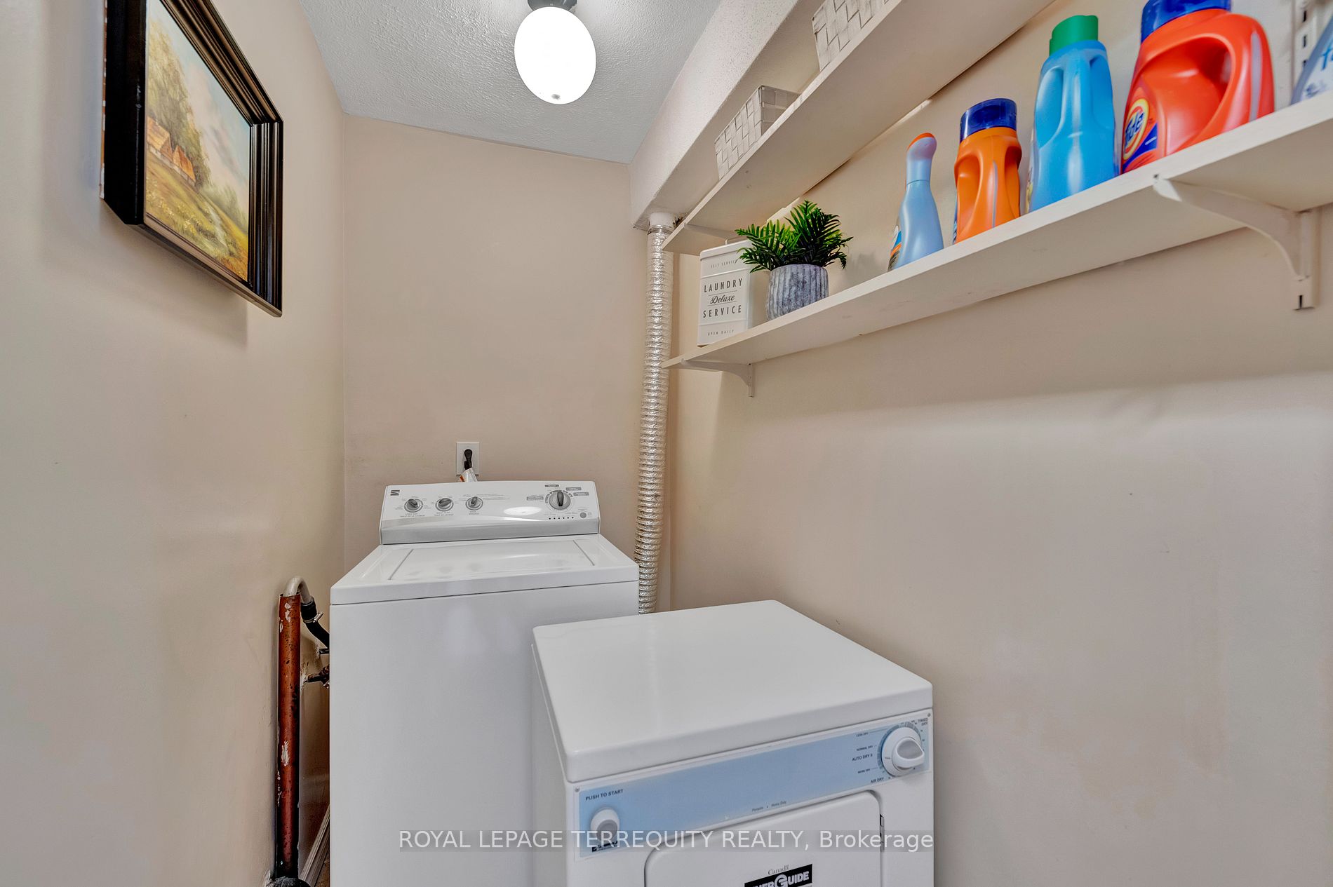 61 Richview Rd 2 Property Photo 34