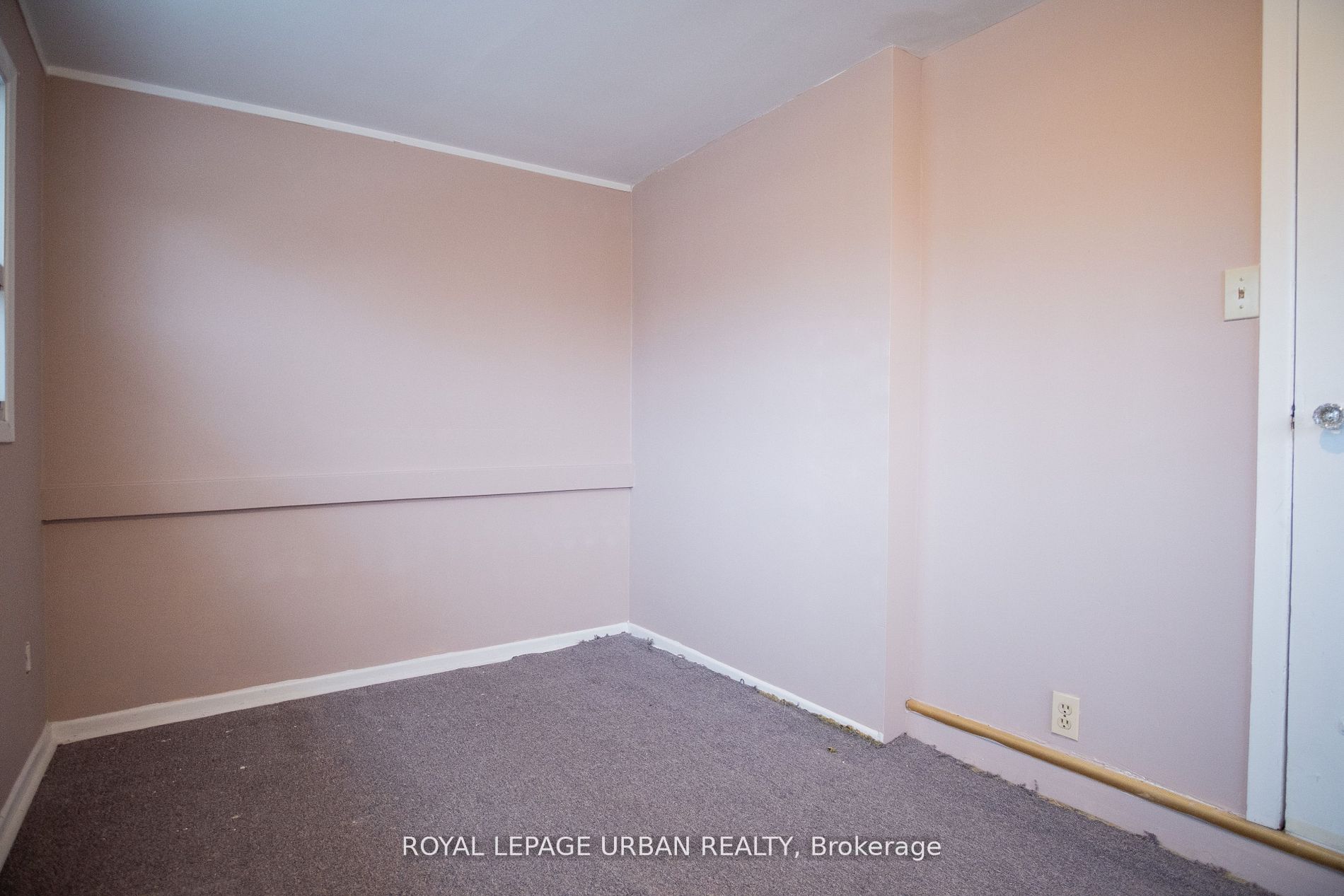 38 Gillespie Ave Property Photo 18